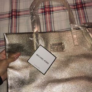 Michael kors beach bag